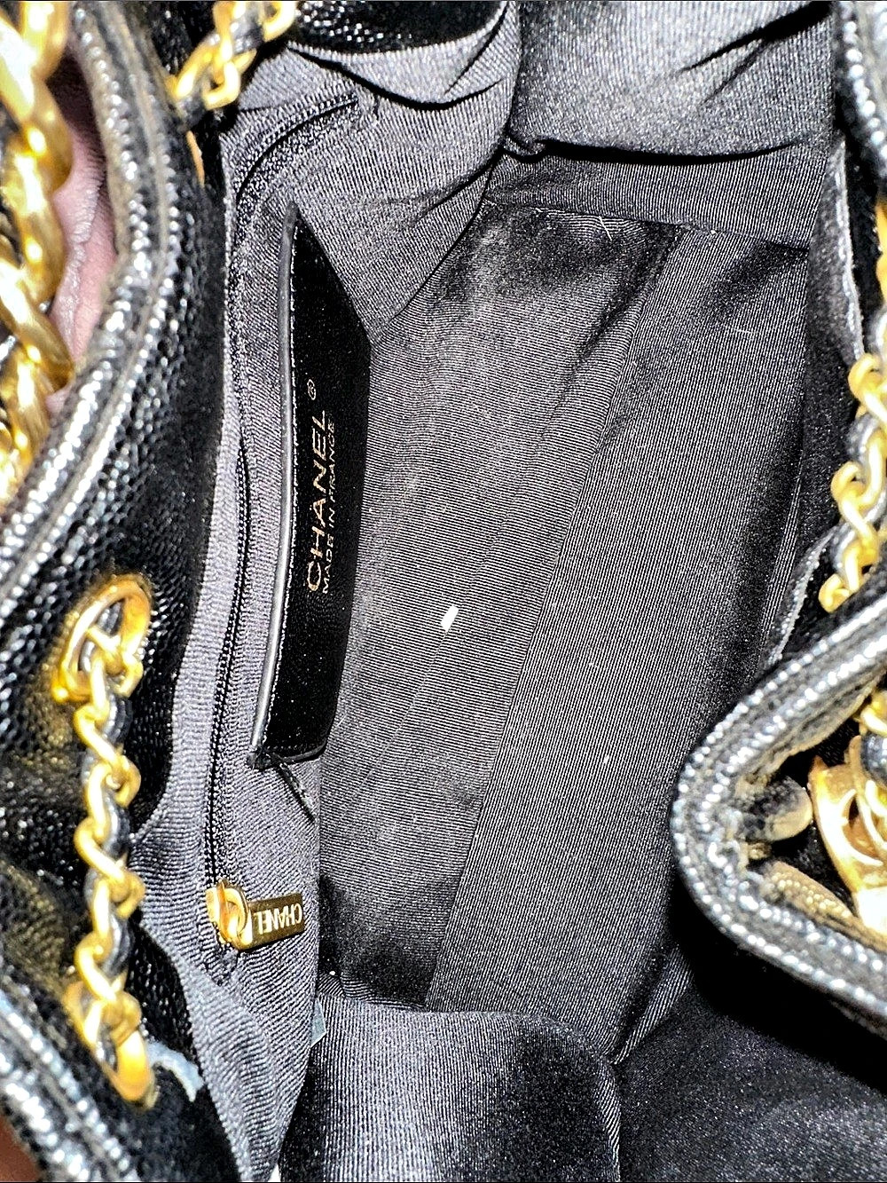 Drawstring Bucket Bag Black - Picture 6 of 6
